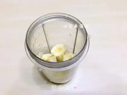 Make Banana butter cream shake step 2
