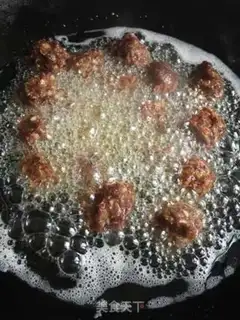 Make Beef onionballs step 5