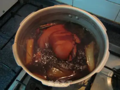 Make Pancake elbow eggs step 6
