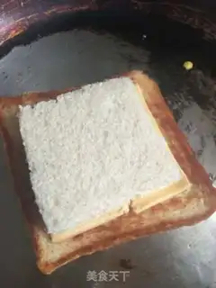 Make Ham and eggs step 6