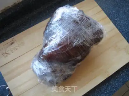 Make Pancake elbow eggs step 9