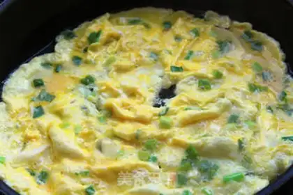 Make Egg fried sausage step 2