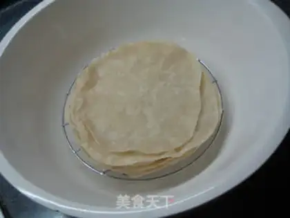 Make Pancake elbow eggs step 21