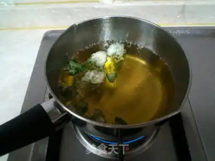 Make Seaweed mint vortex step 3