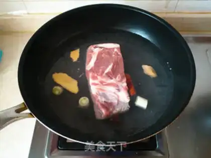 Make Garlic white meat step 1