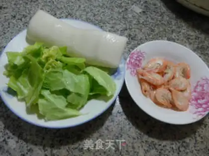 Make The crayfish cuisine step 0