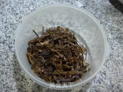 Make Scrambling the dragon bones step 1