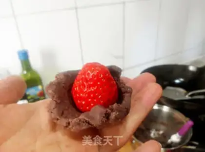 Make Strawberry Dafu step 4