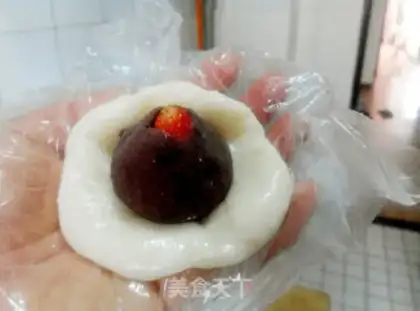 Make Strawberry Dafu step 7