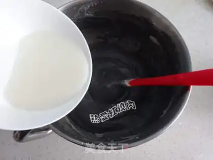 Make A beehive coal cake step 7