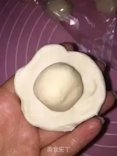 Make Flower cake step 7