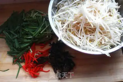 Make A green bean sprouts of cranberry step 0