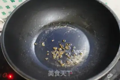 Make A green bean sprouts of cranberry step 1