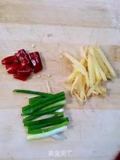 Make Jell-O fish step 3