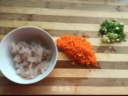 Make Shrimp tofu pie step 1