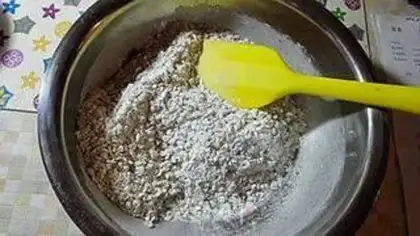 Make Oatmeal pretzels step 1