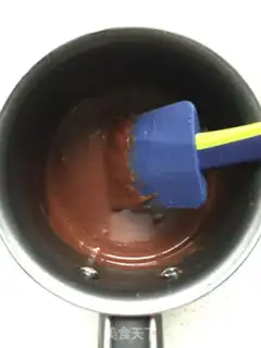 Make Six-inch chocolate mousse cake step 4