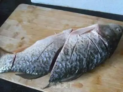 Make Fried carp step 1