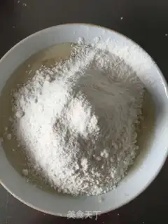 Make Banana chocolate marfin step 4