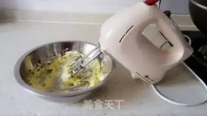 Make A little fun button cookie step 1