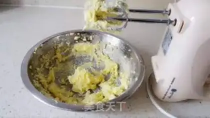 Make A little fun button cookie step 3