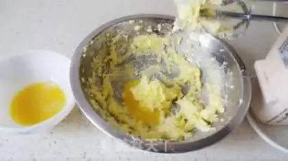 Make A little fun button cookie step 4