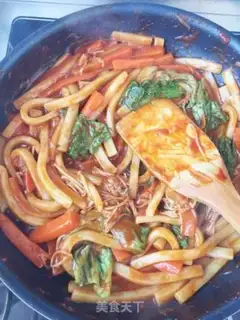 Make Hot fried rice cake step 5