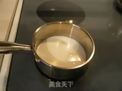 Make Classic chocolate mousse step 1