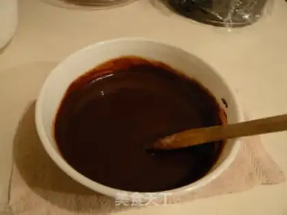 Make Classic chocolate mousse step 3