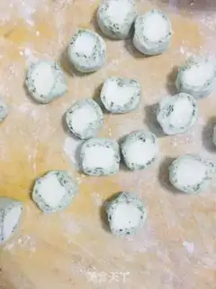 Make Emerald crystal dumplings step 1