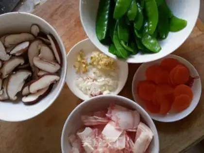 Make Dutch mushrooms step 1