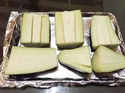 Make Garlic pasta roast eggplant step 1
