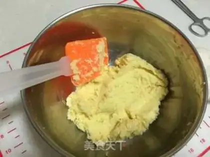 Make Soup and coconut toast step 3