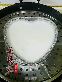Make Sweet horseshoes step 6