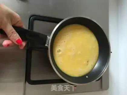 Make A thick egg intestines step 2