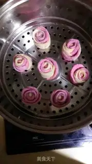 Make Rose roller step 12