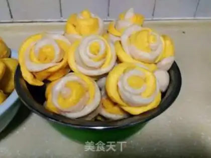 Make Rose roller step 13