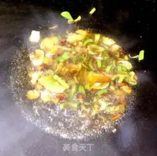 Make The family yellowfish step 3