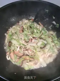 Make Shanghai Spring Roll step 7