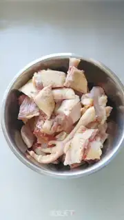 Make Clear the chicken soup step 1