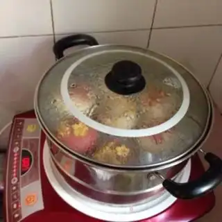 Make Plum buns step 15