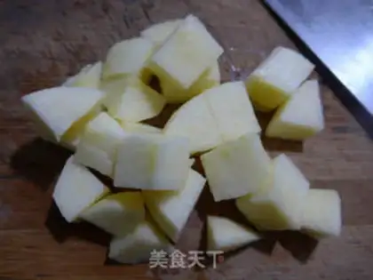 Make Apple-cooked soup step 1