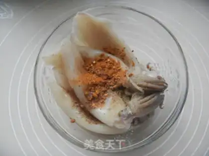 Make Spicy squid step 1