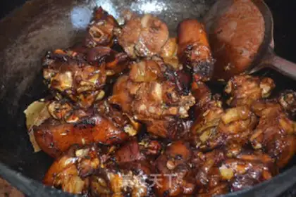 Make Red burning pig hoof step 7