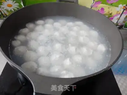 Make Clear the soup fish balls step 11