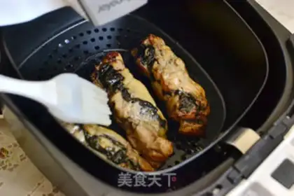 Make Vanilla chicken rolls step 6