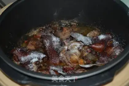 Make Red burning pig hoof step 10