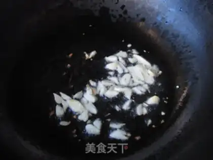 Make Red wine, white mushrooms step 2