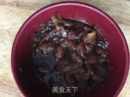 Make Black pepper chicken roll step 1