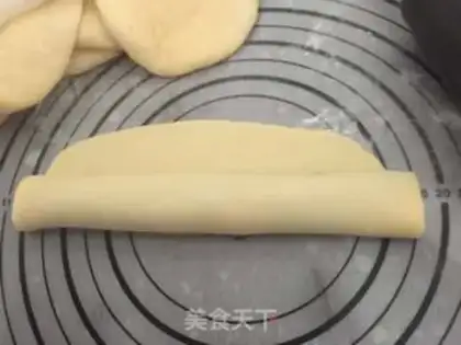 Make caterpillar bread step 8